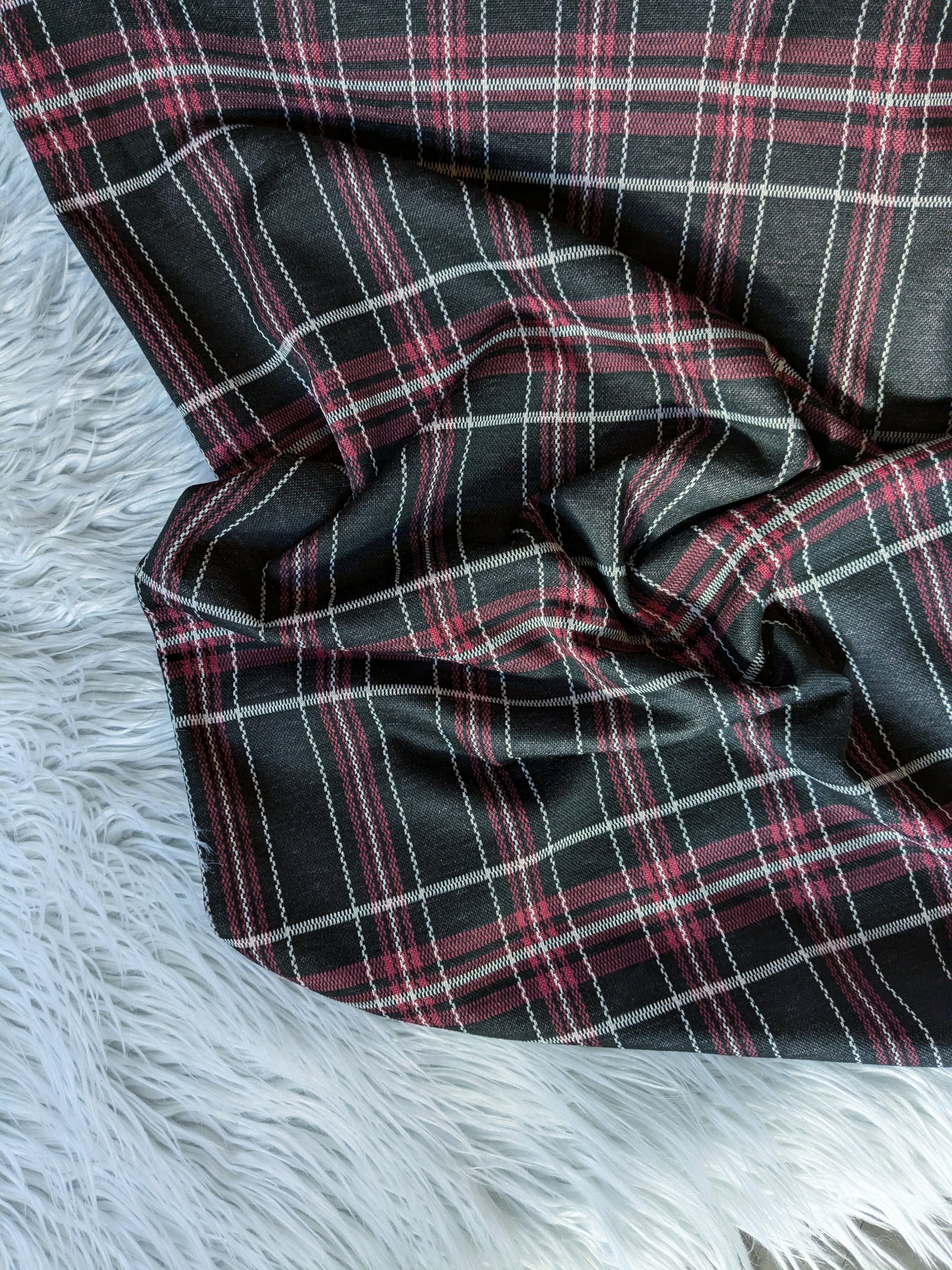 Dusty Red & Black Plaid| Mediumweight Knit|By the Half Yard