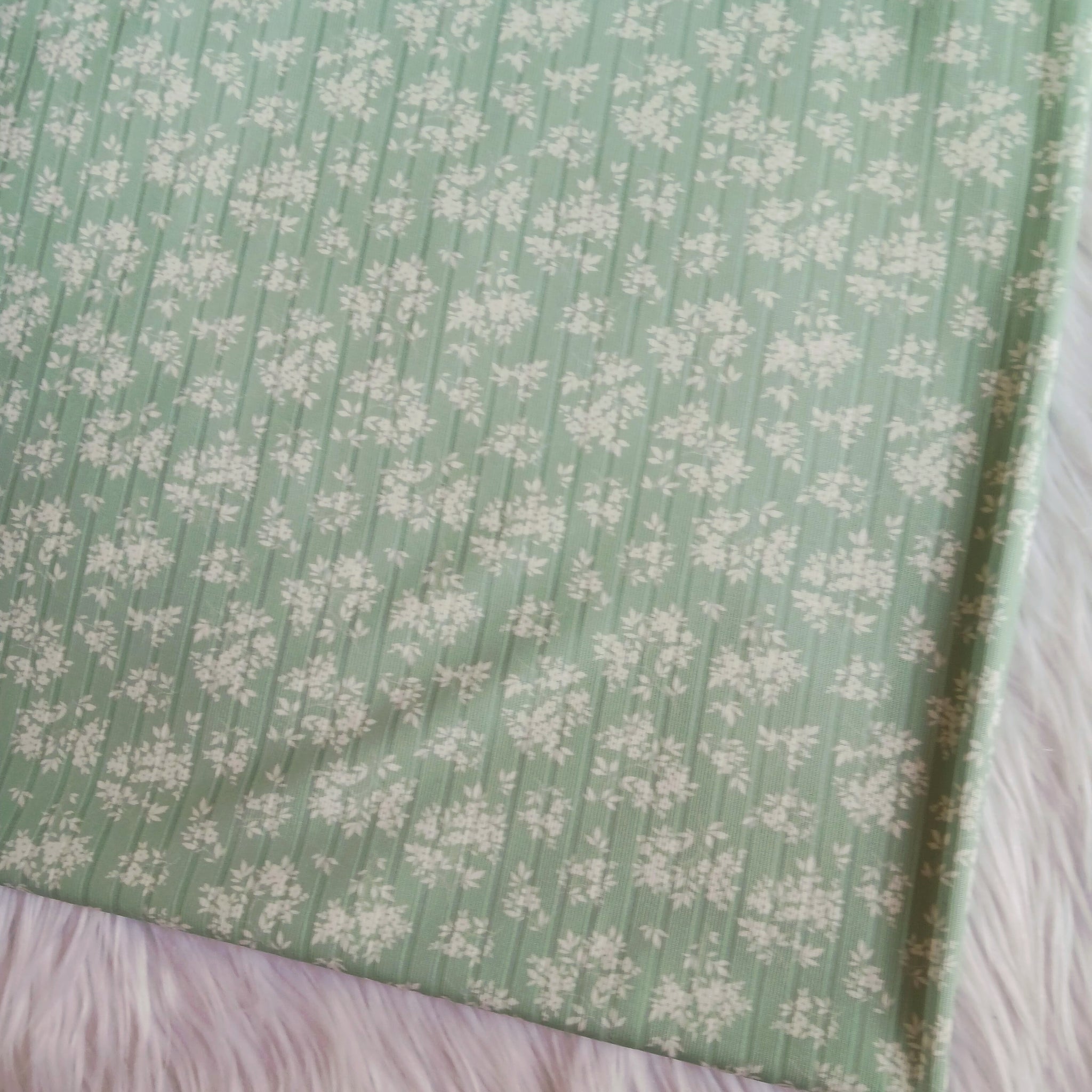 Mini Print on Green|Unbrushed Rib Knit|By the Half Yard