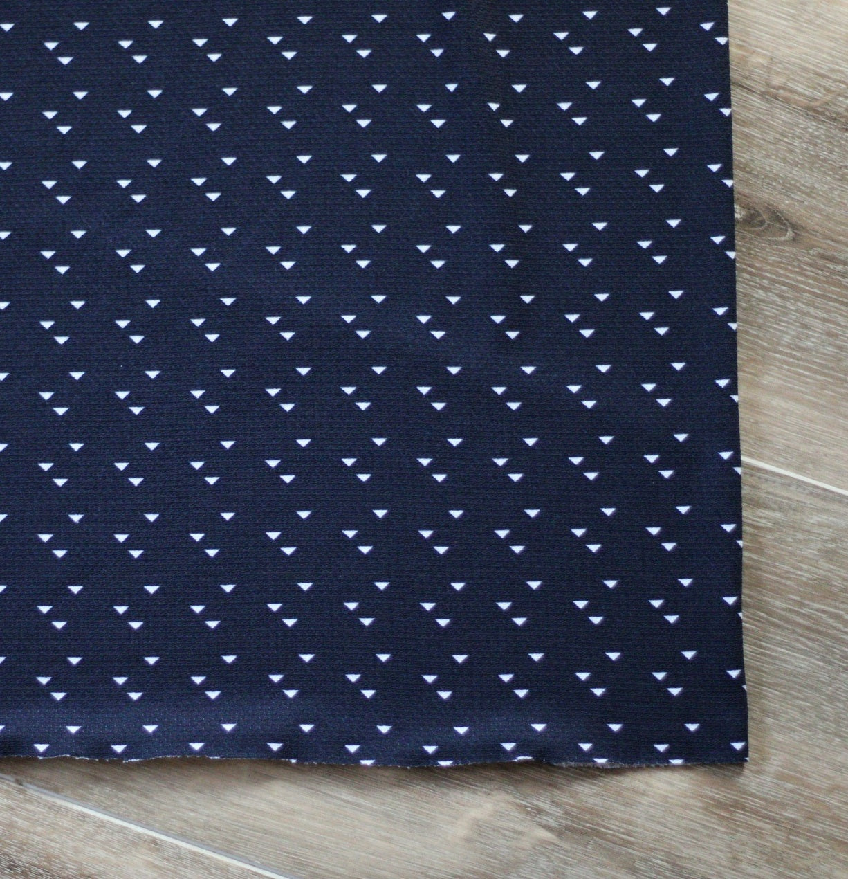 Arrows| Honeybee Knit|By the Half Yard