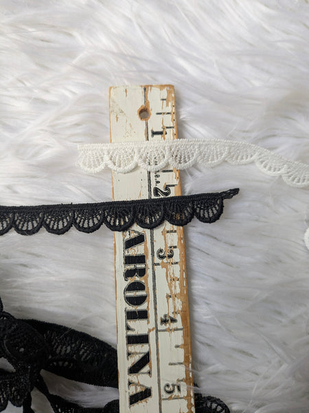 1/2" Scalloped Trim | By the Half Yard