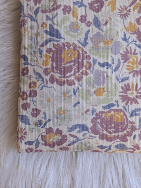 Evelyn Floral on Lt. Cream |Summer Breeze Knit|By the Half Yard